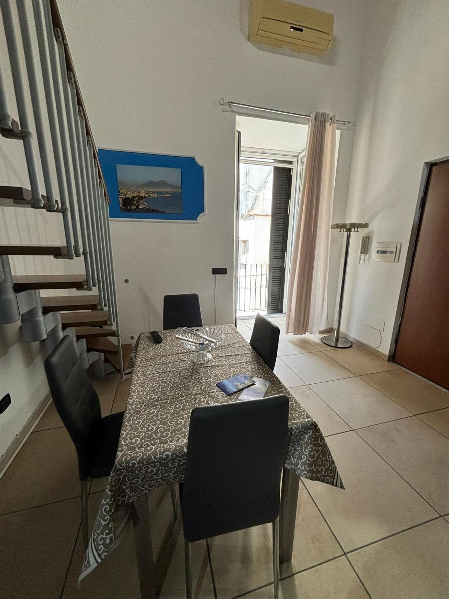 Azzurra Apartment Napoli Ngoại thất bức ảnh